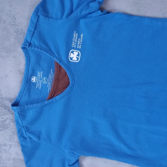 Girl Guides Of Canada Brownie T-Shirt - Picture 2 of 6